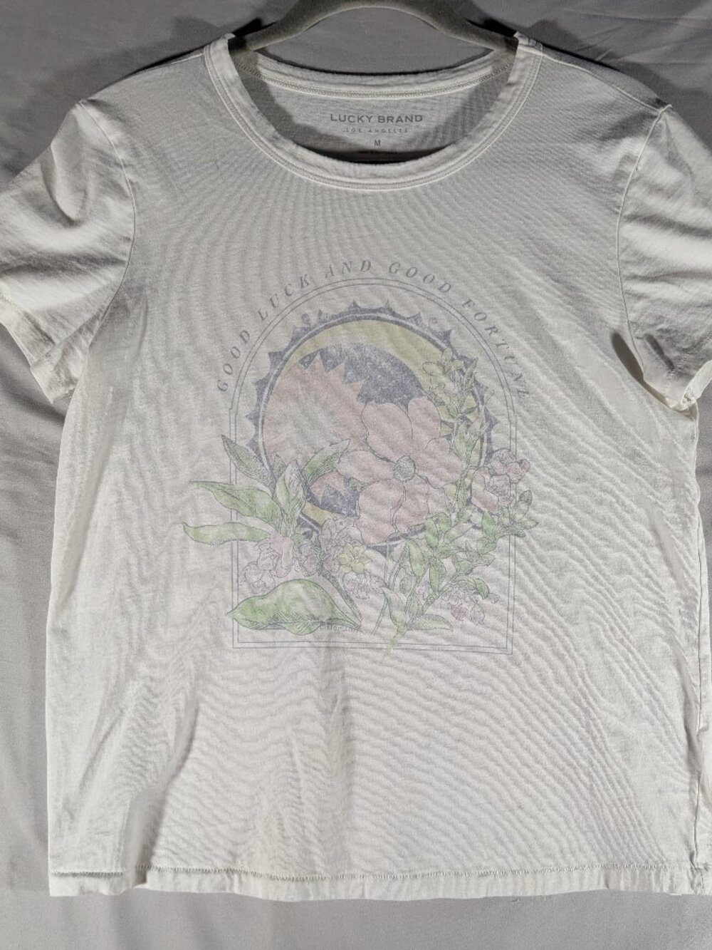 Lucky Brand Good Luck & Fortune Moon Floral Tee Size M
